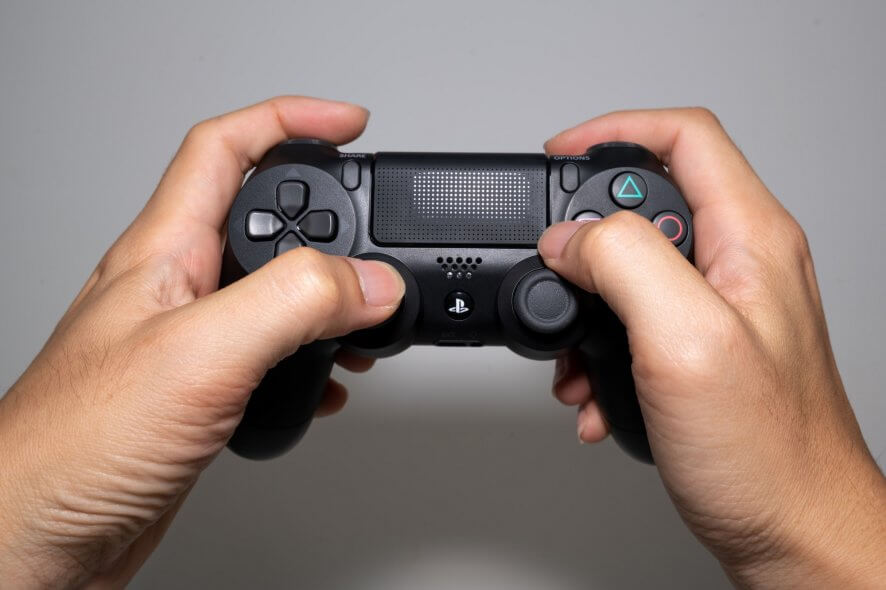 playstation 4 controller