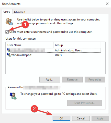 Windows 10 hangs before login screen
