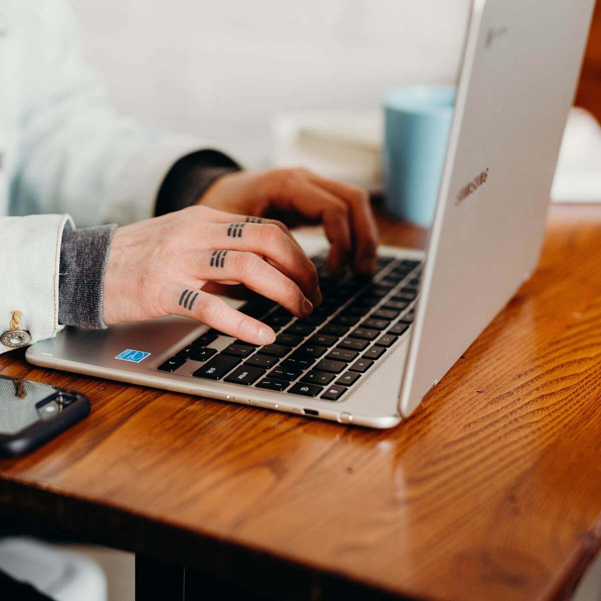 software to create a Dynamic Website