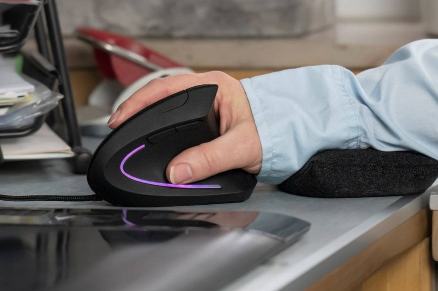 Vertical computer mouse deals to grab