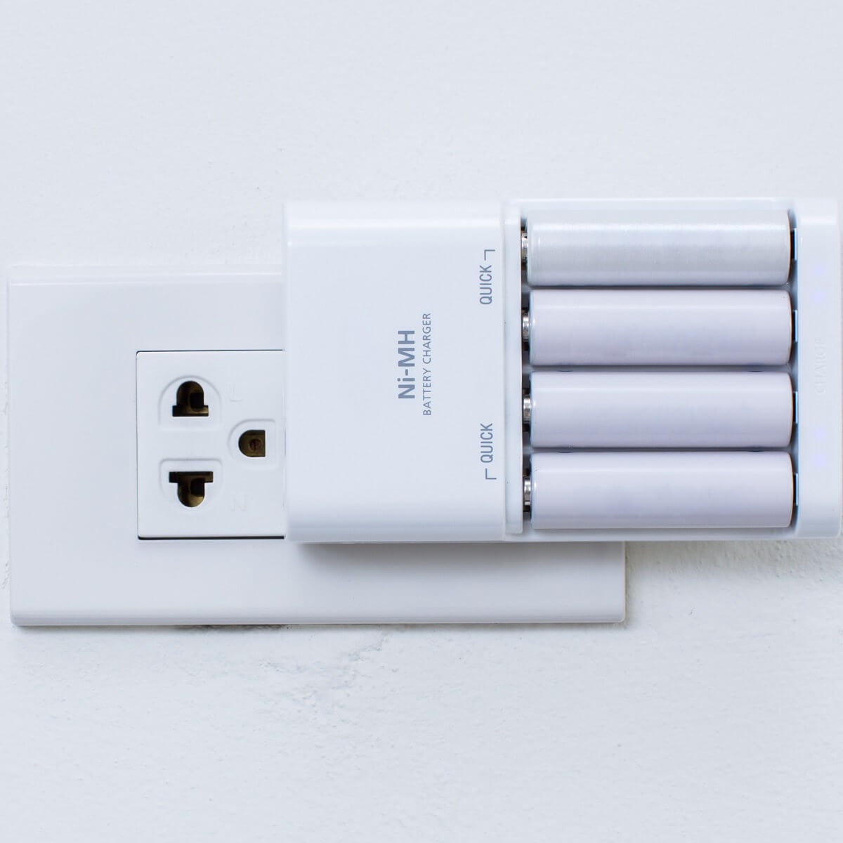 best rechargeable battery chargers for office