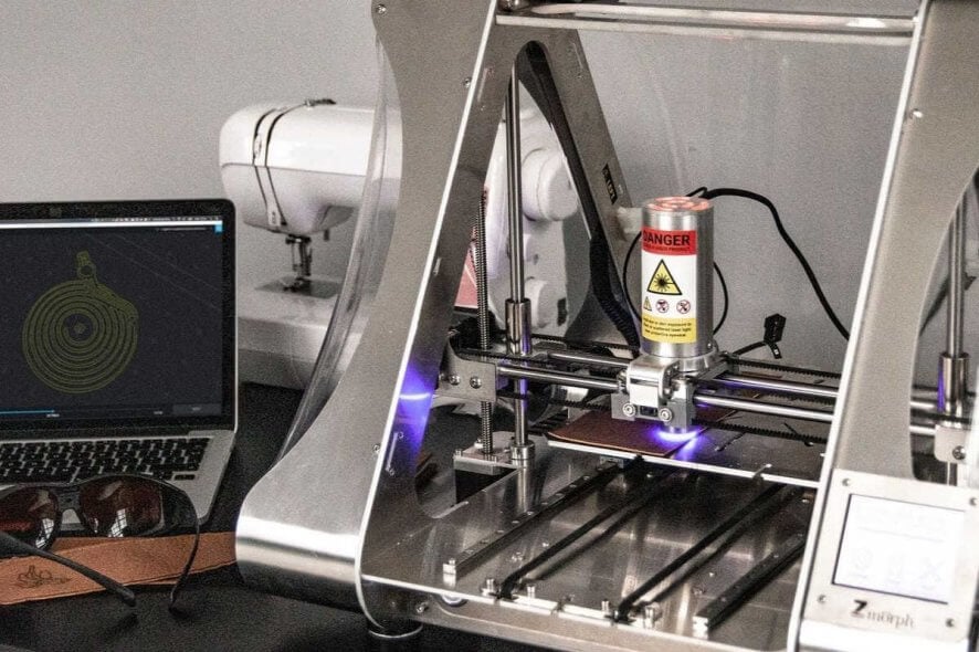 black friday 3D printers for cookie cutters - 3D printer on desk