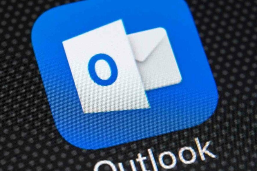 Outlook's password box disappears