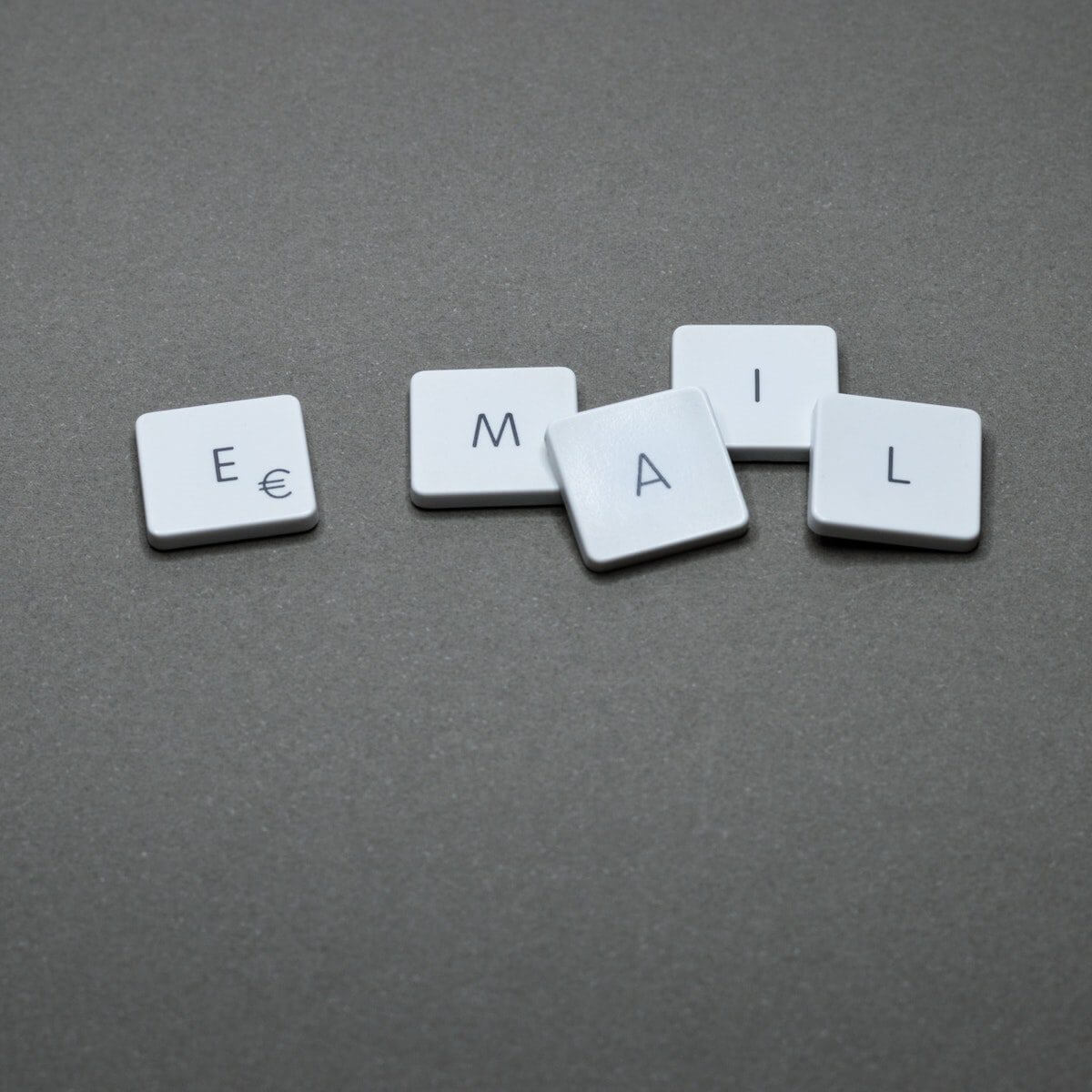 restore deleted emails from Windows Live Mail