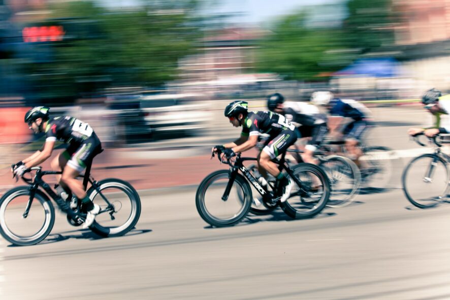 Find the best video editing software with motion tracking