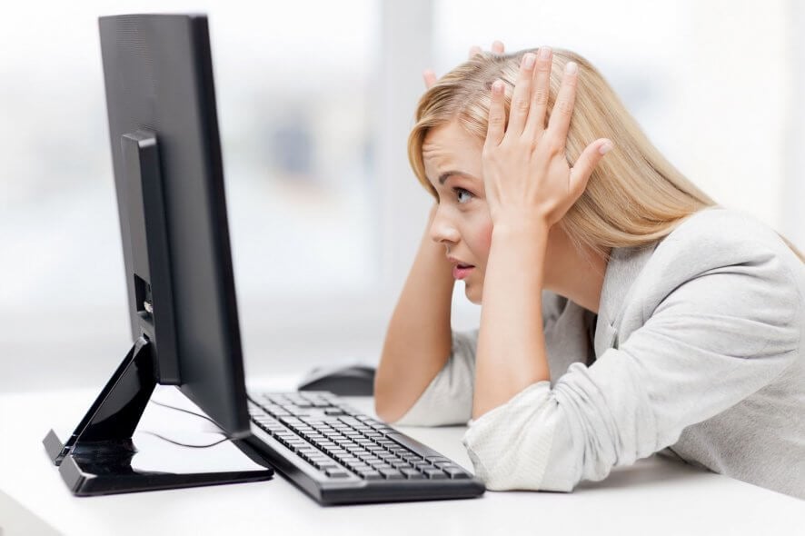 how to fix HAL INITIALIZATION FAILED error in Windows 10
