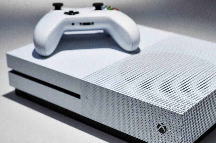Xbox One doesn't accept game invites