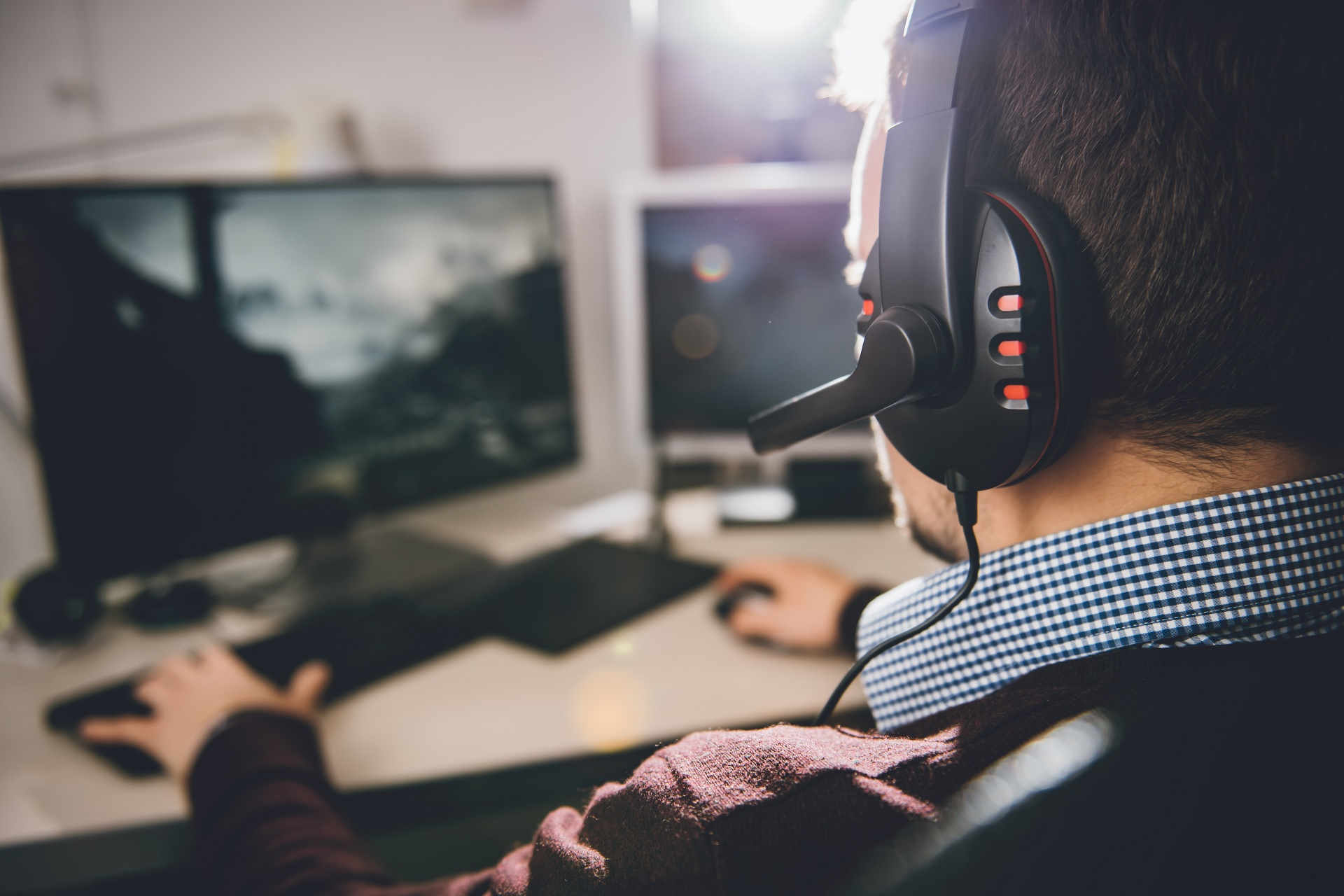 Windows 10 games won't go full screen