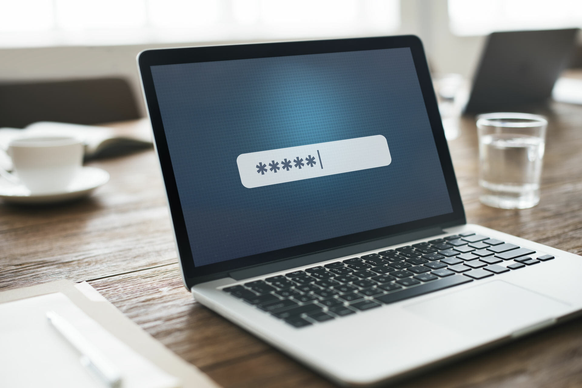 Can VPN see your passwords?