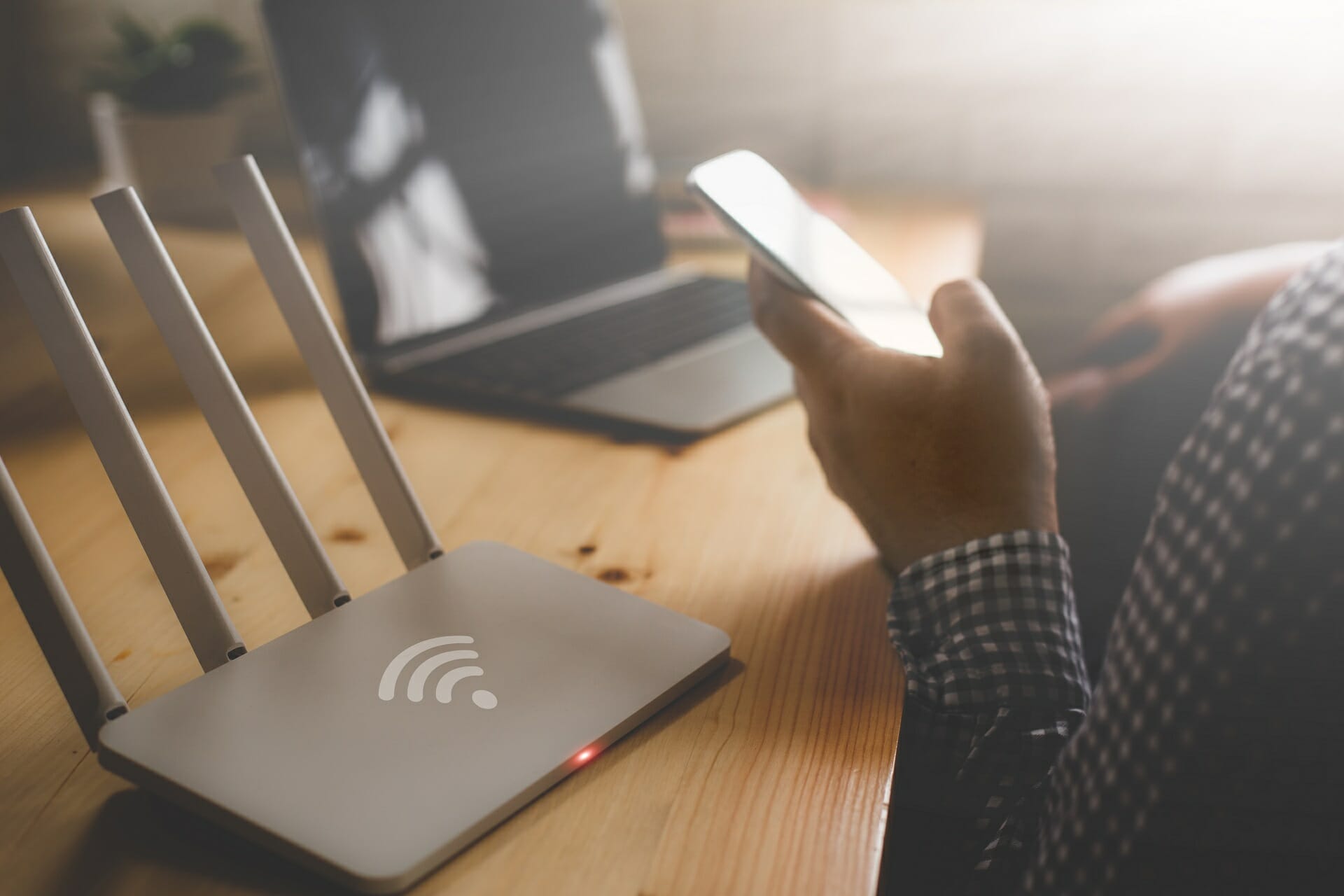 best 4g lte router with sim card slot