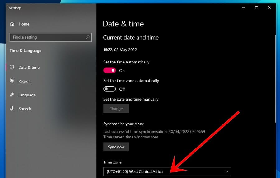 configurar la zona horaria en Windows