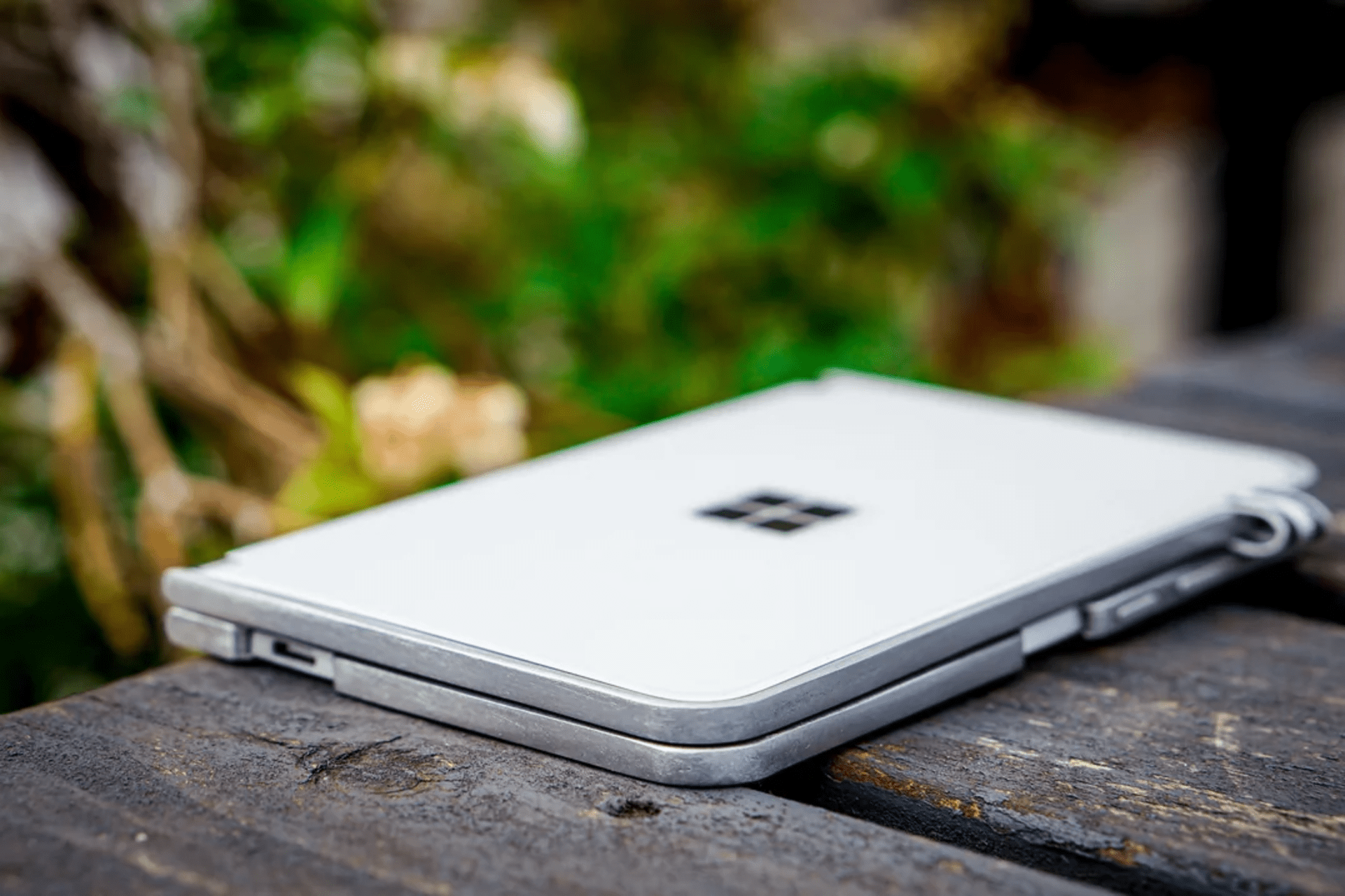 Microsoft files patent for foldable phone in US