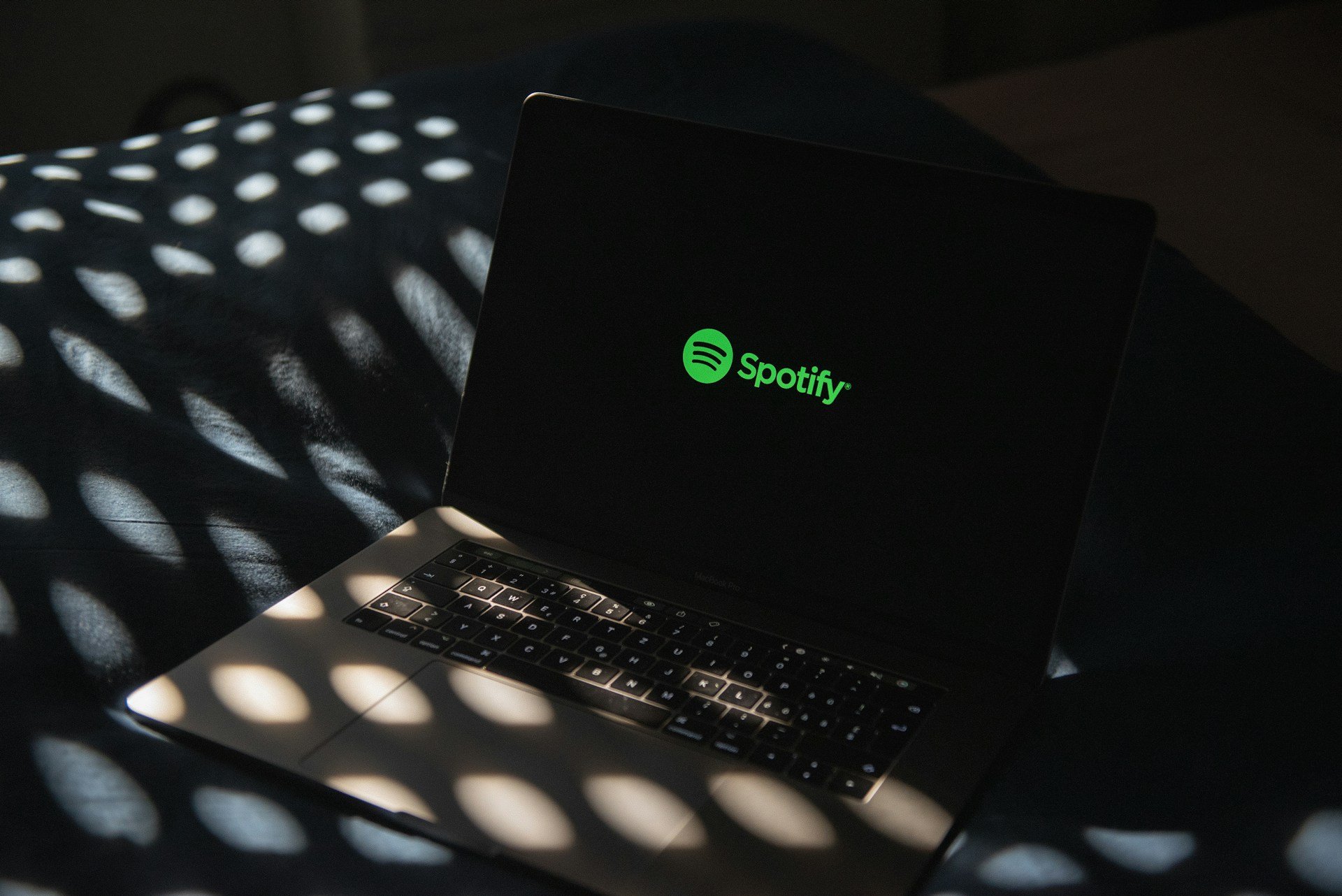 spotify high data usage