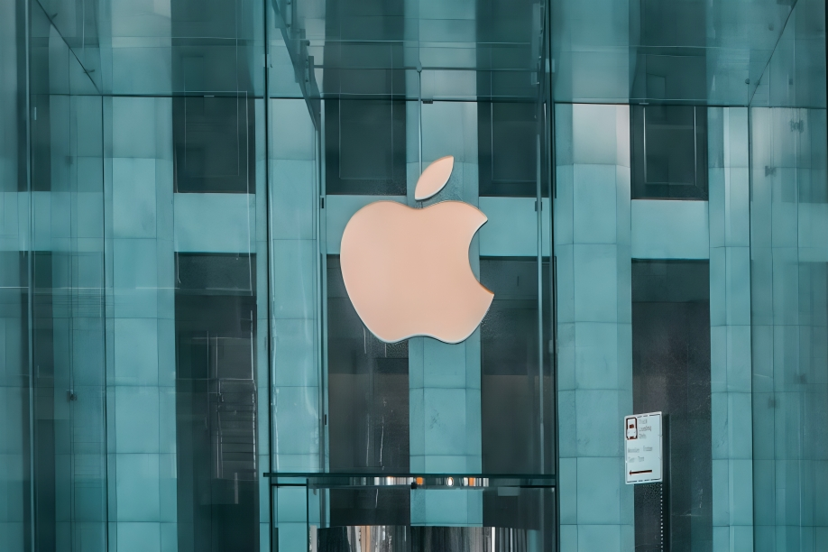 Apple renews talks with OpenAI on a potential deal to bring AI features to new iPhones
