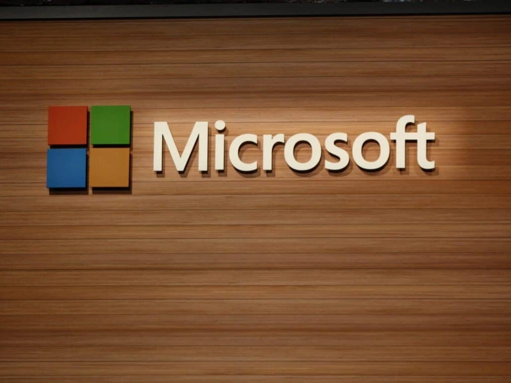 Microsoft pledges to train 1 million UK workers in AI by end of 2025