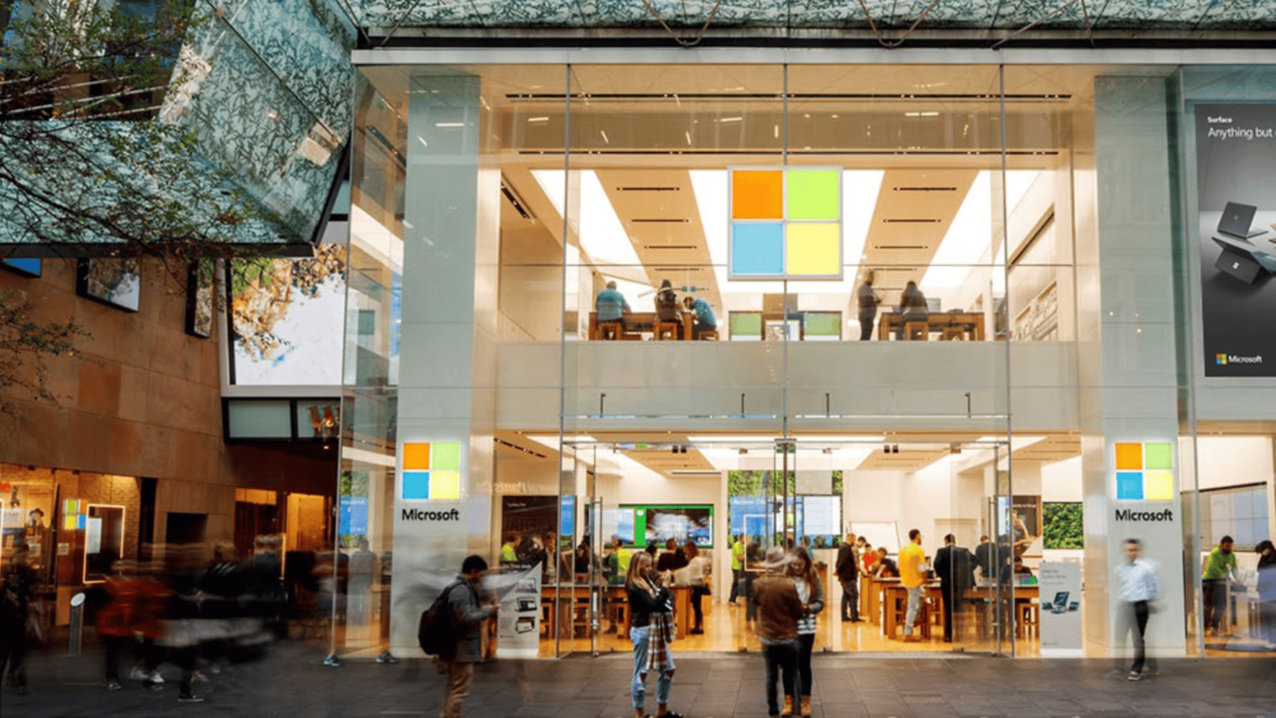Highlight-Microsoft-Brick-and-Mortar-Store-en-au_VP5-1842x1036 (1)